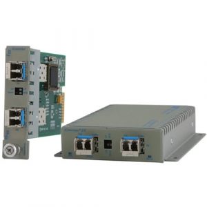 Omnitron Systems iConverter Transceiver - 1000Base-X - 2 x Expansion Slots - 2 x SFP Slots - Wall Mountable 8699-0-FW - 8699-0-FW