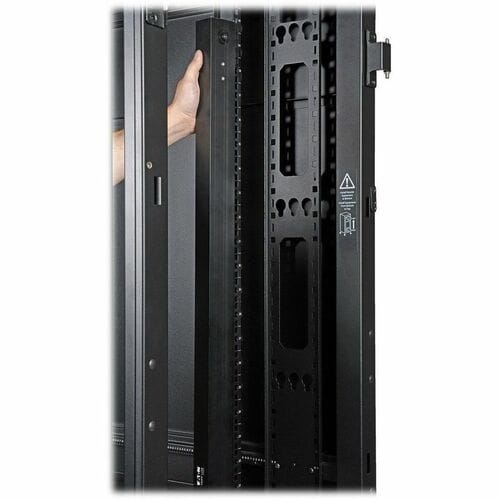 Eaton Tripp Lite Series 12.6kW 3-Phase Local Metered PDU, 208V Outlets (36 C13 & 9 C19) Hubbell 50A CS8365C, 6 ft. (1.83 m) Cord, 0U Vertical, TAA - - PDU3MV6H50 - Image 4