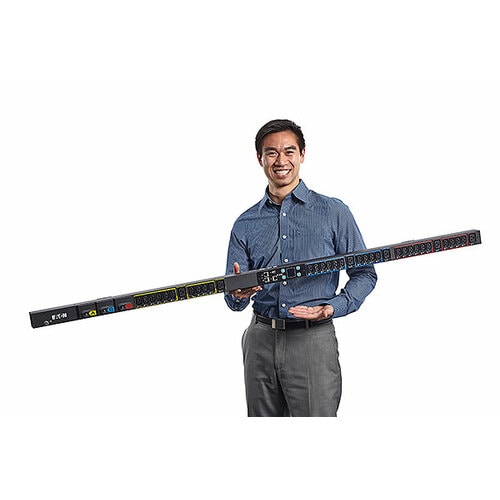 Eaton Managed rack PDU, 0U, 5-20P, L5-20P input, 1.92 kW max, 120V, 16A, 10 ft cord, Single-phase, Outlets: (8) 5-20R - TAA compliant - Switched - NEMA 5-20P, - EMA113-10 - Image 2