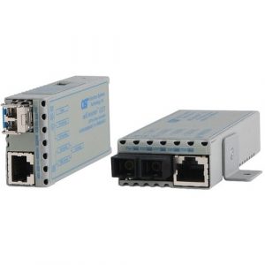 Omnitron Systems Gigabit Fiber Media Converter - Network (RJ-45) - Gigabit Ethernet - 10/100/1000Base-T, 1000Base-X - SFP - AC Adapter - Wall Mountable 1239-0-1Z - 1239-0-1Z