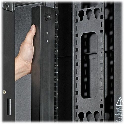 Eaton 2.9kW Single-Phase Switched PDU - LX Interface, 120V Outlets (24 5-15/20R), 10 ft. (3.05 m) Cord with L5-30P, 0U, TAA - Switched - NEMA L5-30P - 24 - PDUMV30NETLX - Image 5