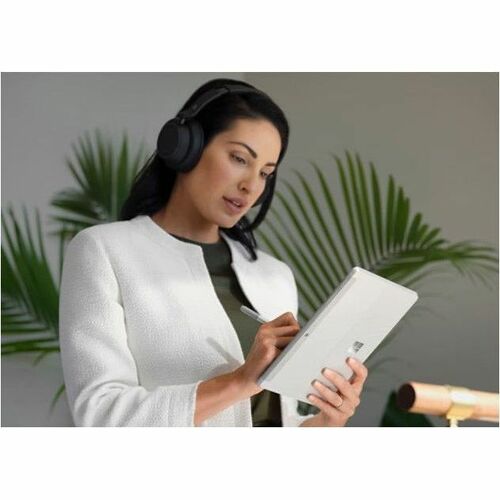 Microsoft Surface Go 4 Tablet - 10.5" Full HD - 8 GB - 64 GB Storage - Platinum - Quad-core (4 Core) N200 - microSDXC Supported - 1920 - XGT-00001 - Image 14
