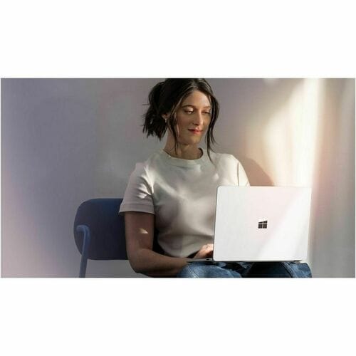 Microsoft Surface Laptop 7 13.8" Touchscreen Copilot+ PC Notebook - Qualcomm Snapdragon X Plus - 16 GB - 256 GB SSD - English Keyboard - Platinum - Qualcomm - ZGV-00001 - Image 4