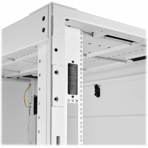 Eaton 42U STANDARD-DEPTH EXTRA-WIDTH HEAVY-DUTY RACK FOR AI SERVERS SRH42UWWD8 - Image 16